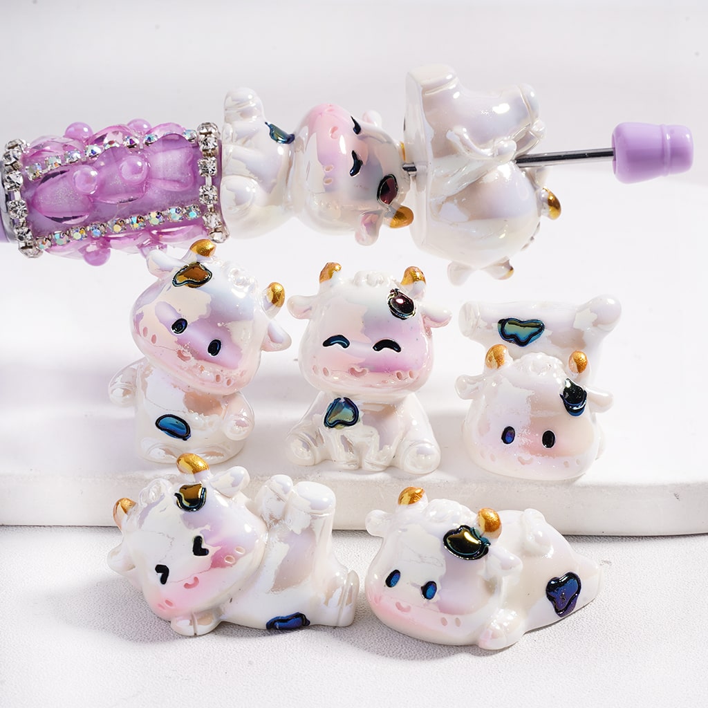 Acrylic Beads UV Coating Cute Baby Cow with Golden Horns and Black Spots in Various Gestures, Random Mix