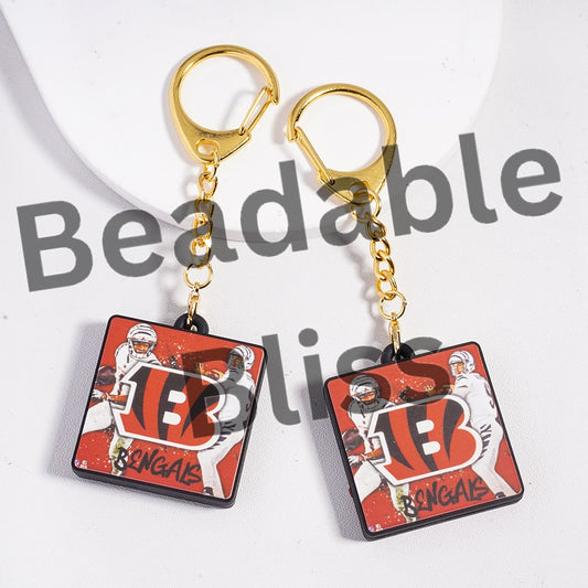 Metal Keychain with Lobster Clasp with Silicone Charm Pendant American Football Cincinnati Gold Color