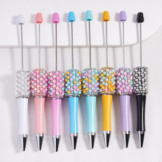 透明なラインストーンと白とカラフルなパールが入った単色のビーズペン