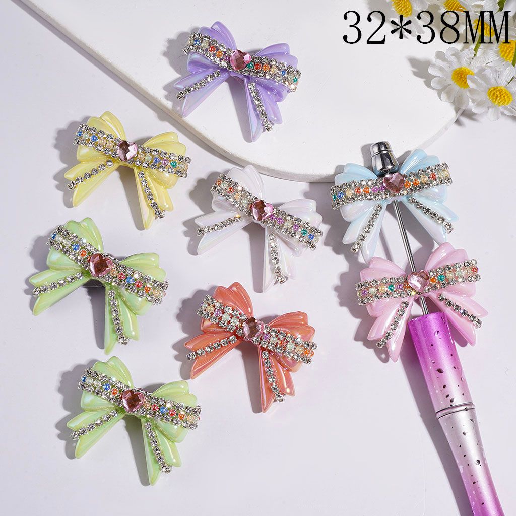 Handmade UV-Coated Acrylic Beads Bowtie with Pink Heart Rhinestone and Multicolored Diamond Chain, 32*38MM Random Mix