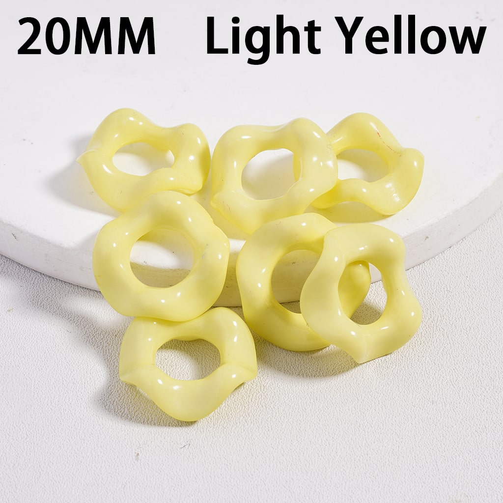 Light yellow beads with '20MM Light Yellow' text on a white background
