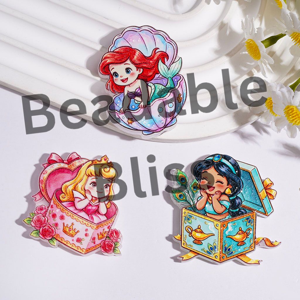 Classic Beautiful Princess Character Sitting on Teacup Gift Box Scallop Acrylic Beads, Random Mix
