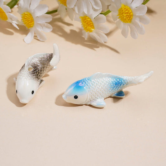UV Coating Realistic Mini Koi Fish Acrylic Beads, Multi-Color, Random Mix