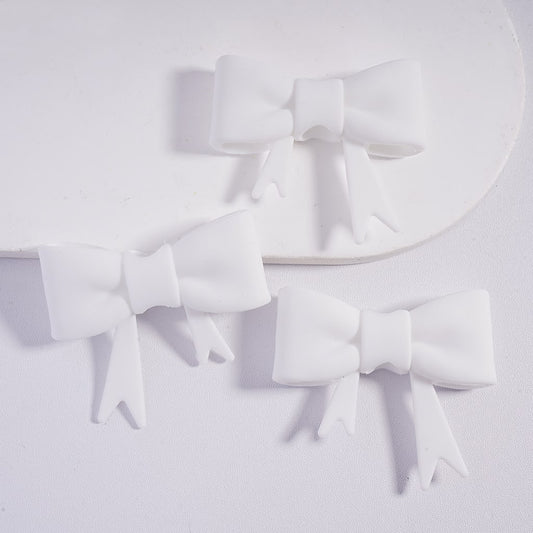 Food Grade Silicone Straw Topper for Cups and Tumblers White Bowtie