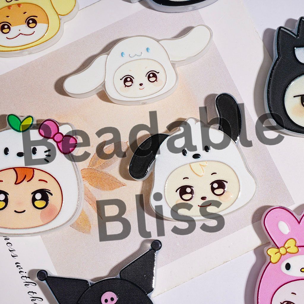 Head Portrait Wearing Adorable Animal Character Hat Acrylic Beads, Random Mix