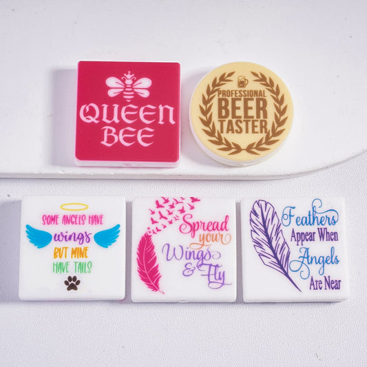 女王蜂が翼を広げる 天使たちも羽根を見せる ビールテイスターが救出 里親になる シリコンフォーカルビーズ ランダムミックス