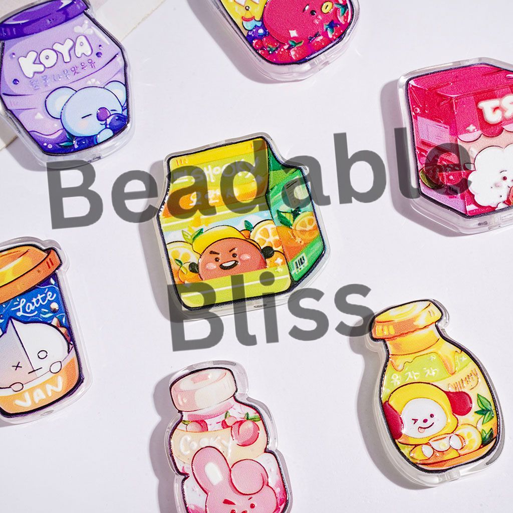 Acrylic Beads Drinking Bottle Series with Korea Boy Group Image, Random Mix