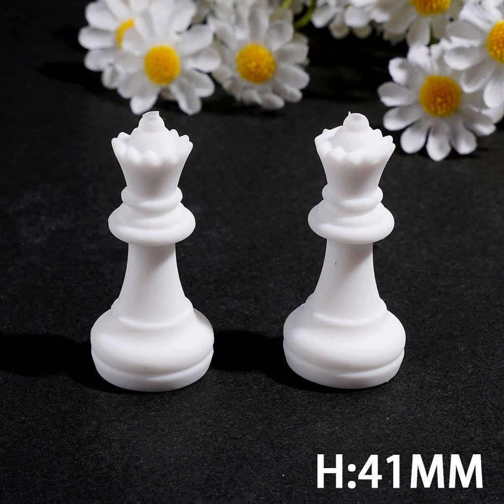 Silicone Focal Beads 3D White Chess Piece in Set Collection