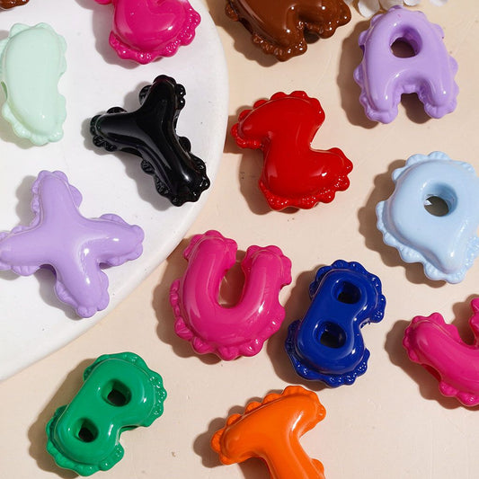 Acrylic Beads Alphabet All Letter with Wavy Edged Shape, Multi-Color Random Mix (The Hole is Horizontal, Not Vertical)