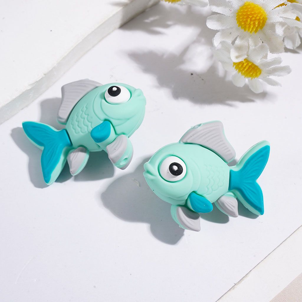 3D Goldfish in Various Colors Silicone Focal Beads, 32*26MM