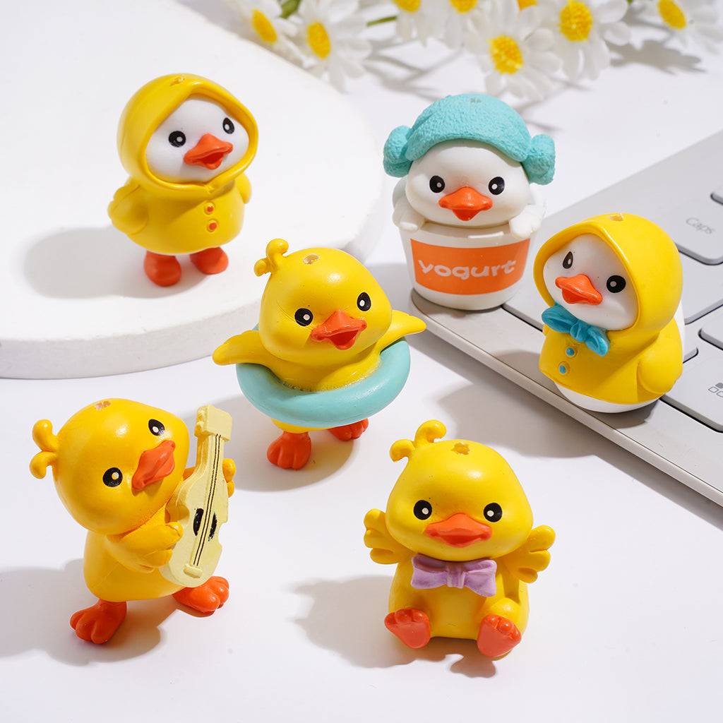 Little Yellow Duck Acrylic Beads for Pen Topper or Jewelry Accessories, Random Mix