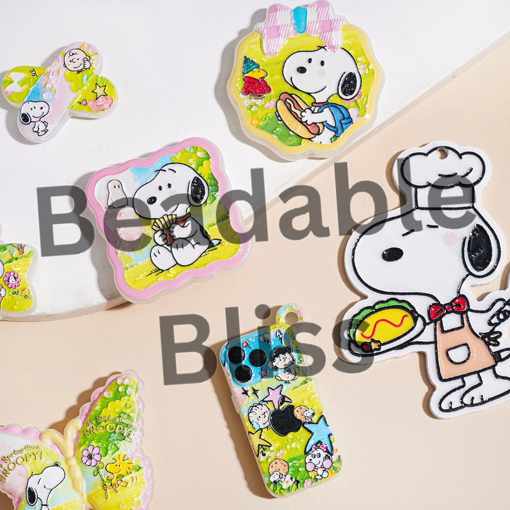 Acrylic Beads and Pendants with Beagle Dog Character Series, Various Style, Random Mix