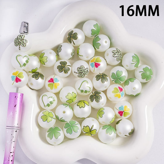 Acrylic Beads for Bracelets with Four-Leaf Clover and Heart Patterns St. Patrick's Day, 16MM, Random Mix