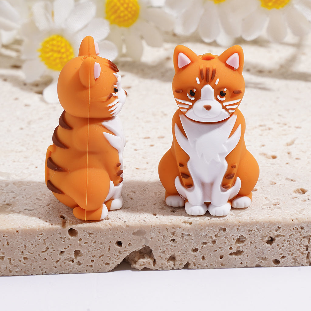 Silicone Focal Beads with 3D Kitten in Sitting Position, Animal Theme, Multi-Color