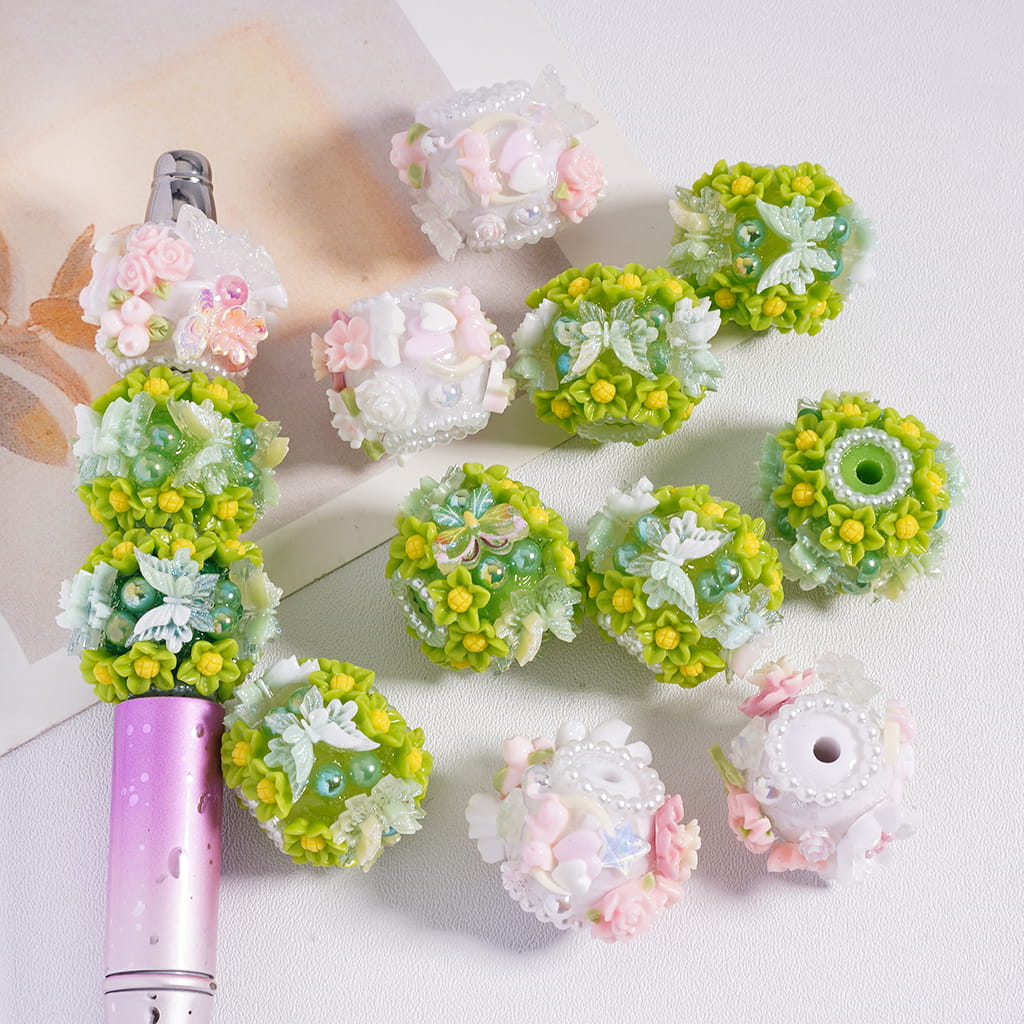 Acrylic Beads with Flowers and Butterflies, with White Pearl Chains, Random Mix