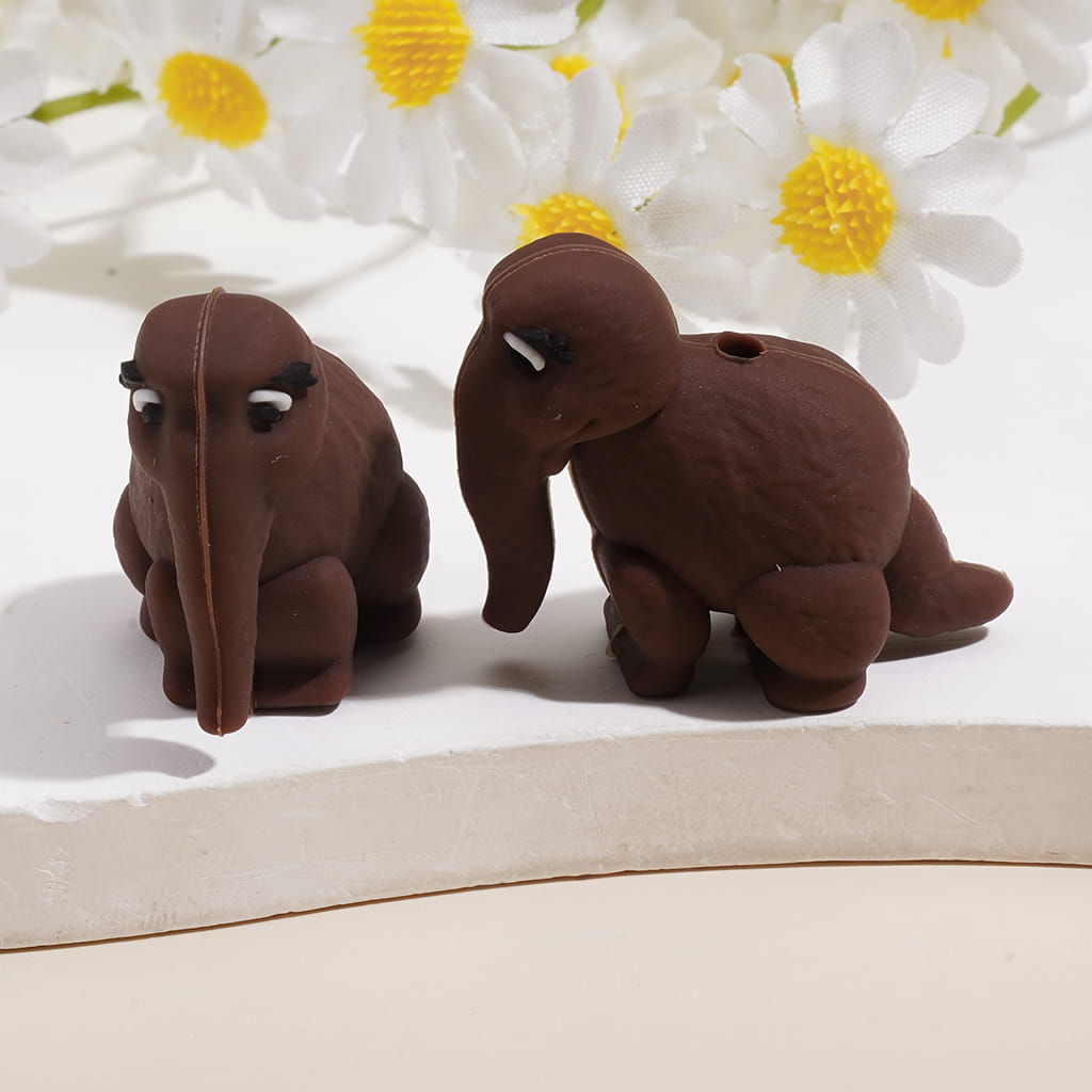 Silicone Shaker Beads 3D Long-Nosed Elephant , Multi-Color