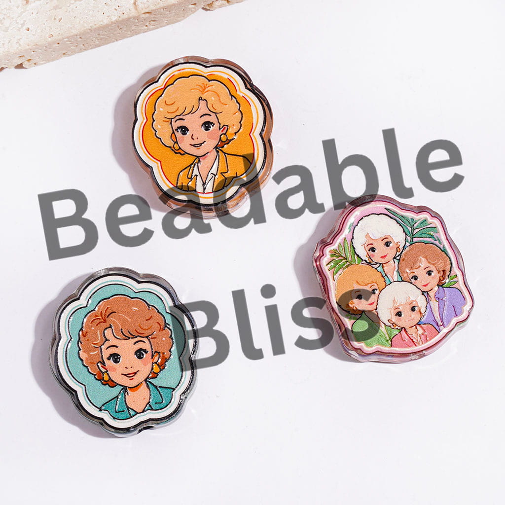 Acrylic Beads American Classic Comedy Golden Women Characters Series, Semi-Clear, Random Mix