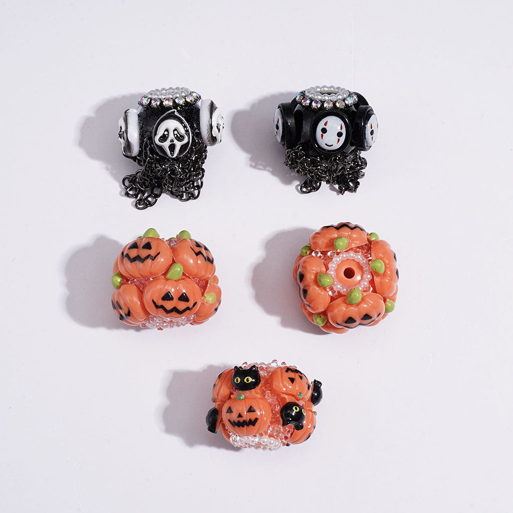 Mini Cute Halloween Series Pumpkin Bat Spooky Magic Hat Cat Cross Skull Bowtie Charms for Jewelry Accessories
