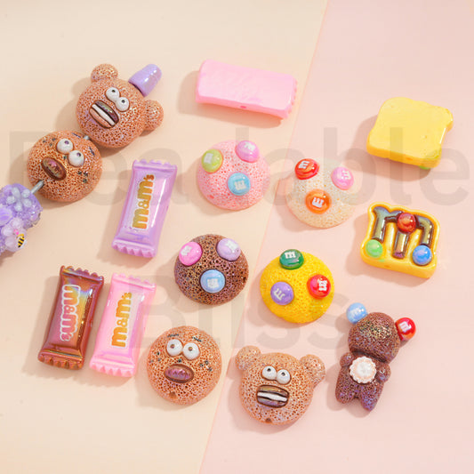 Acrylic Beads  UV Coating Bear Style M& Chocolate Candy, Random Mix