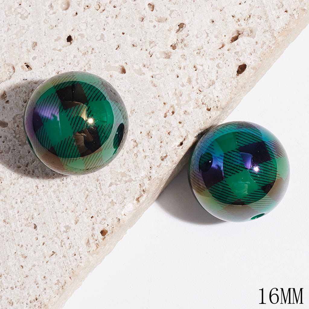 Christmas Red Green and Black Plaid Printed Acrylic Beads for DIY Bracelets and Necklets, UV Coating Process, 16MM