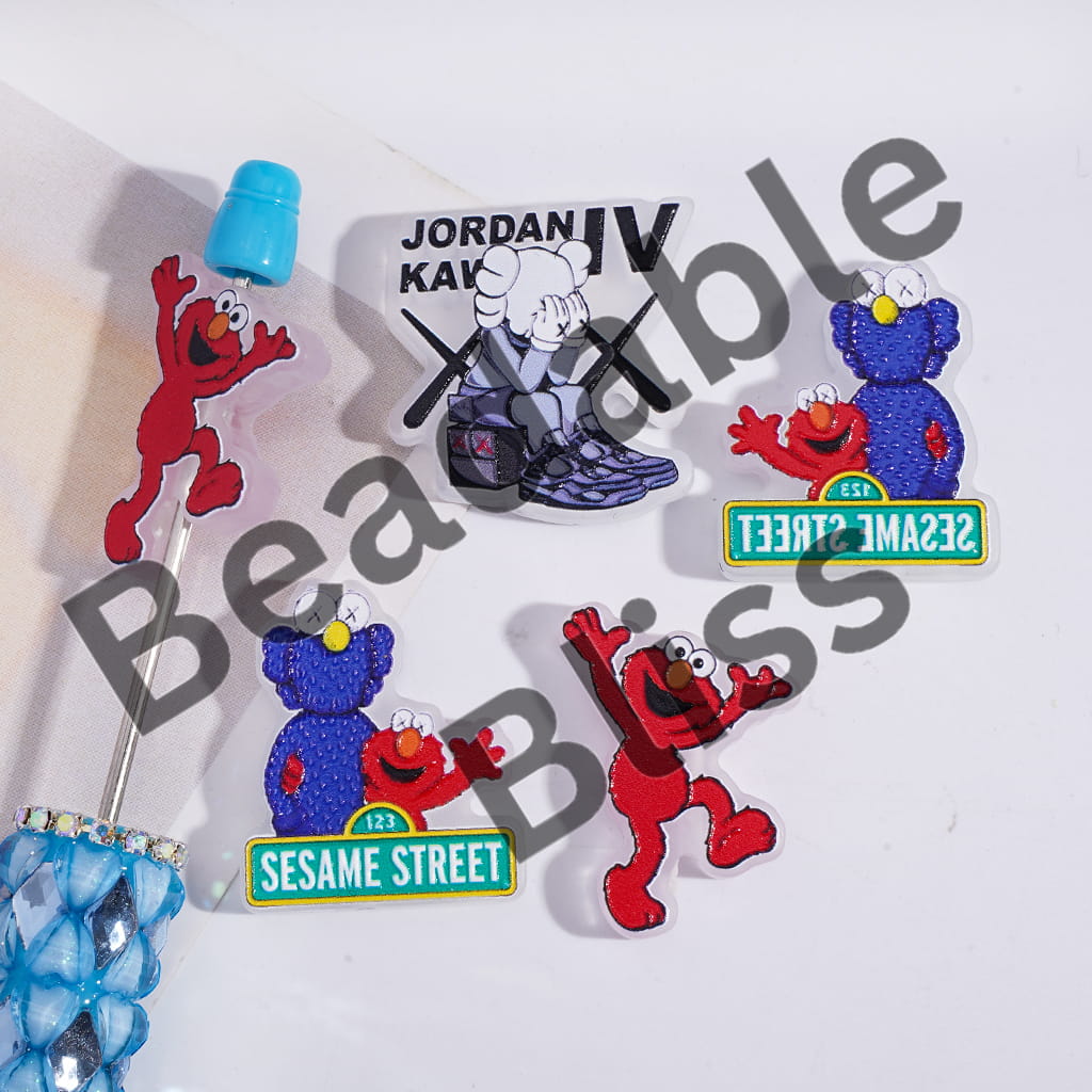 Acrylic Beads Classic Puppet Character Series and Ugly Doll Prints, Translucent, Random Mix