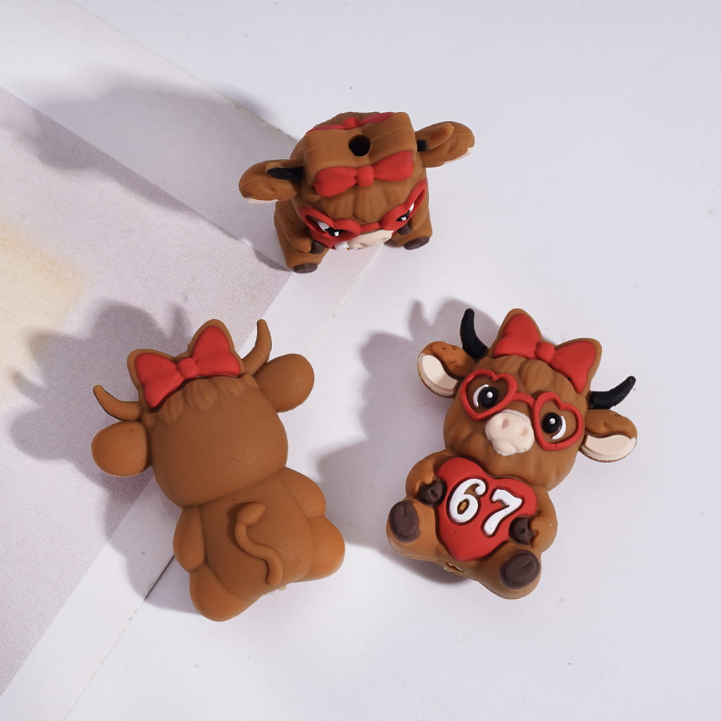 Silicone Focal Beads 3D Animal Gnome Heart with Number "67" Series