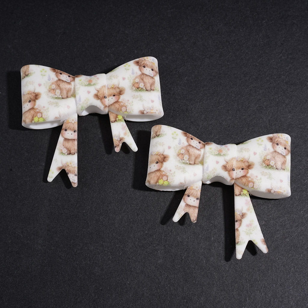 UV-Printed Soft Bowtie with Light Brown Highland Cow and Flower Silicone Focal Beads, 53*59MM