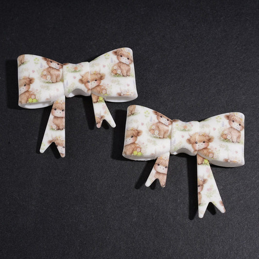 UV-Printed Soft Bowtie with Light Brown Highland Cow and Flower Silicone Focal Beads, 53*59MM