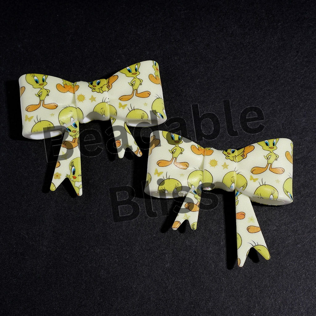 UV-Printed Silicone Focal Beads Soft Bowtie with Yellow Bird Butterfly Sun on Light Yellow Background, 53*59MM