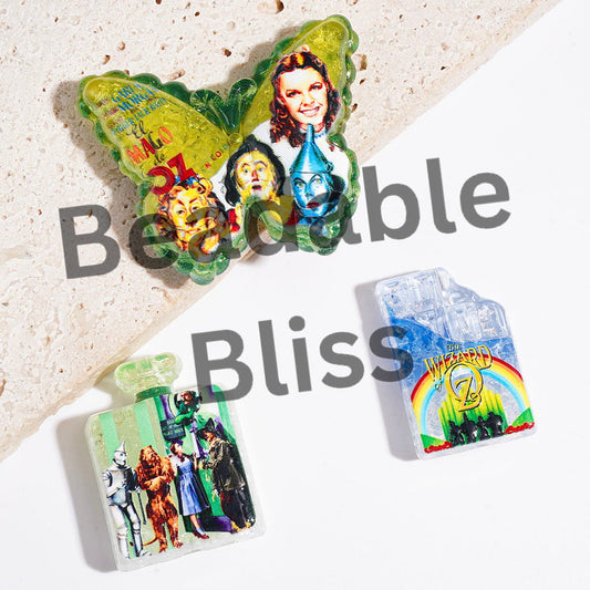 Acrylic Crackle Beads and Pendants Fantasy Adventure Fairy Tale Series, Random Mix