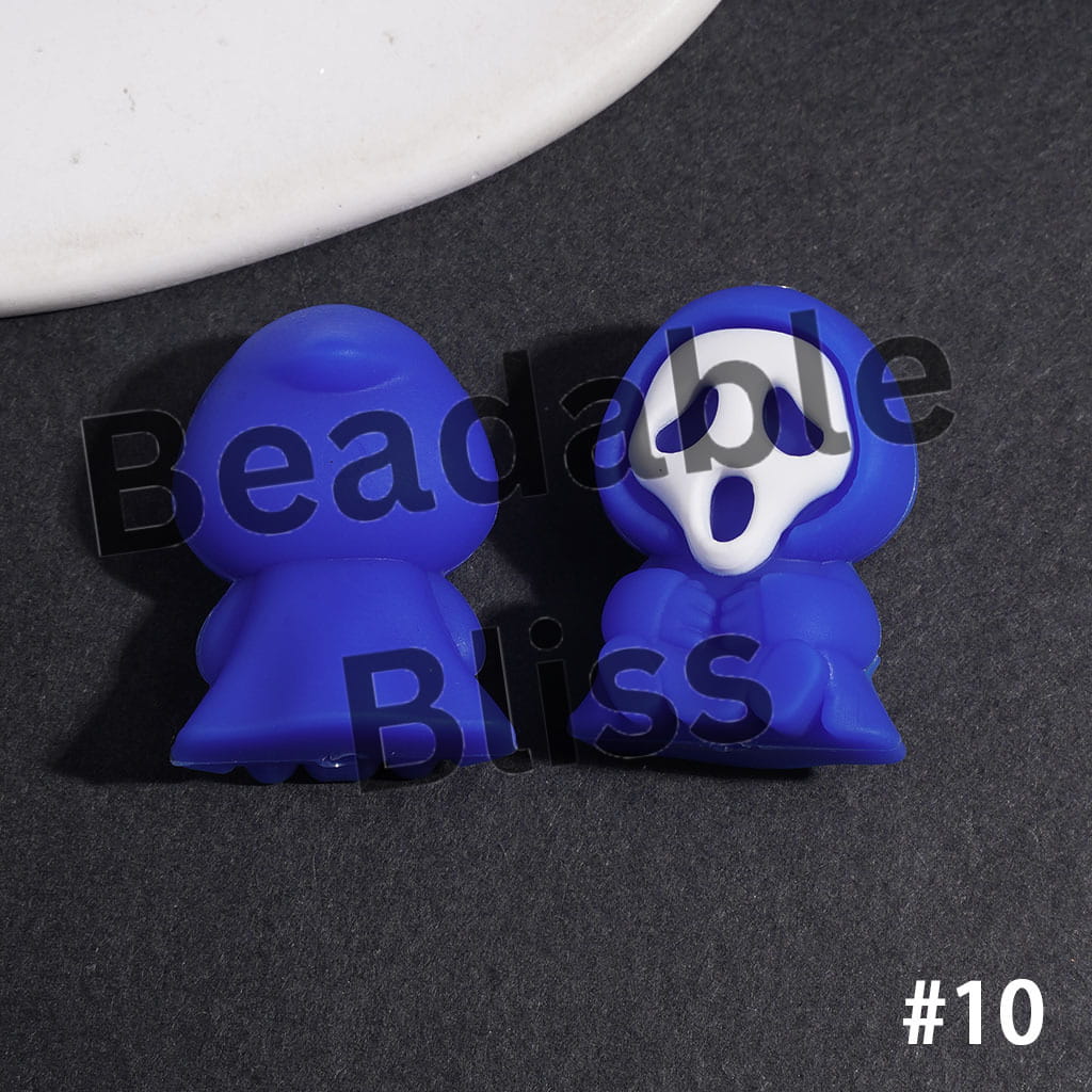 3D Horror Mask Character with Cloak Silicone Focal Beads, 19*26MM, Halloween Theme, Multi-Color (Please Read Description)