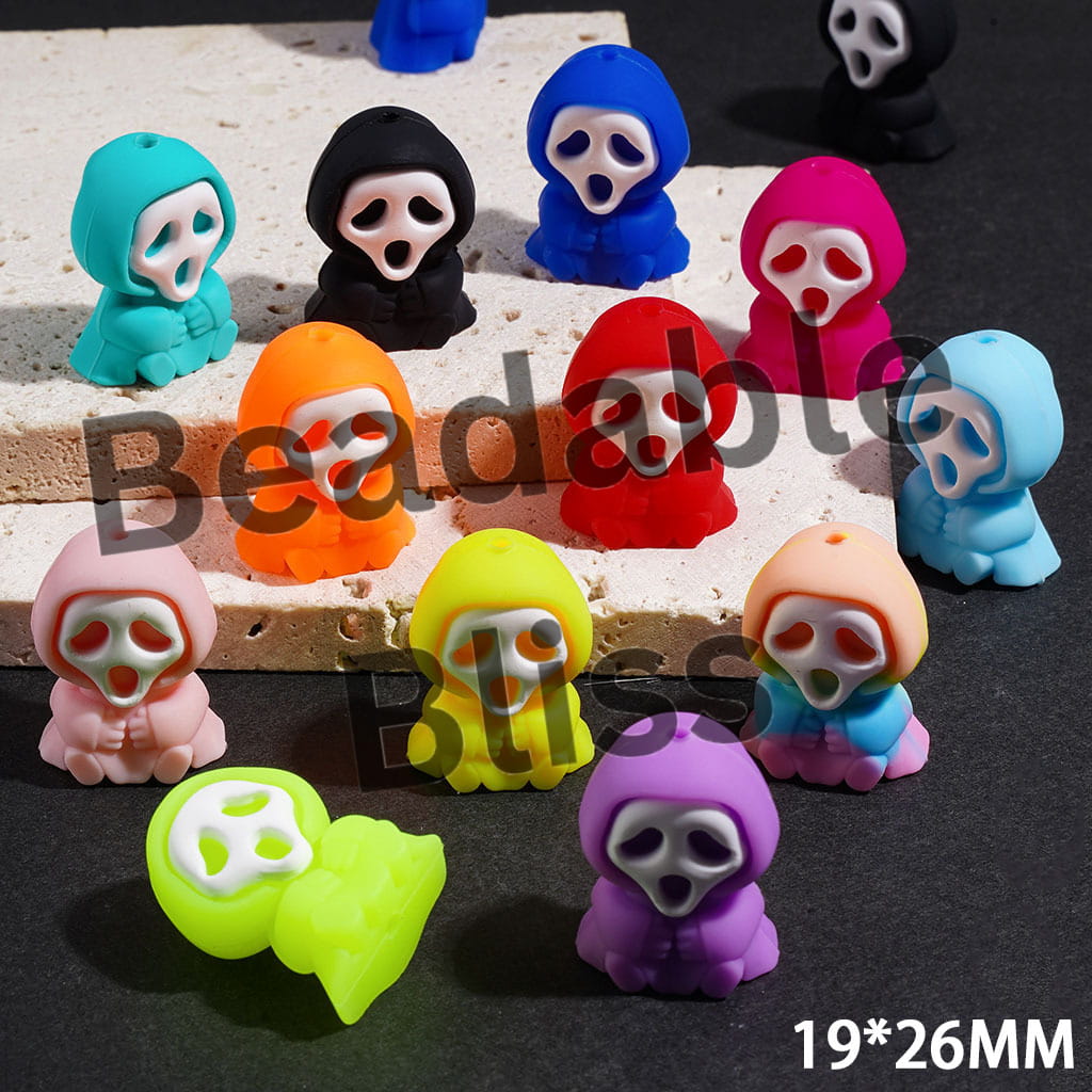 3D Horror Mask Character with Cloak Silicone Focal Beads, 19*26MM, Halloween Theme, Multi-Color (Please Read Description)