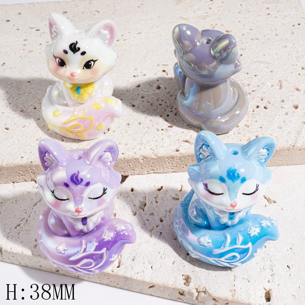 Acrylic Beads UV Coating Beautiful Fox, Height 38MM, Multi-Color, Random Mix