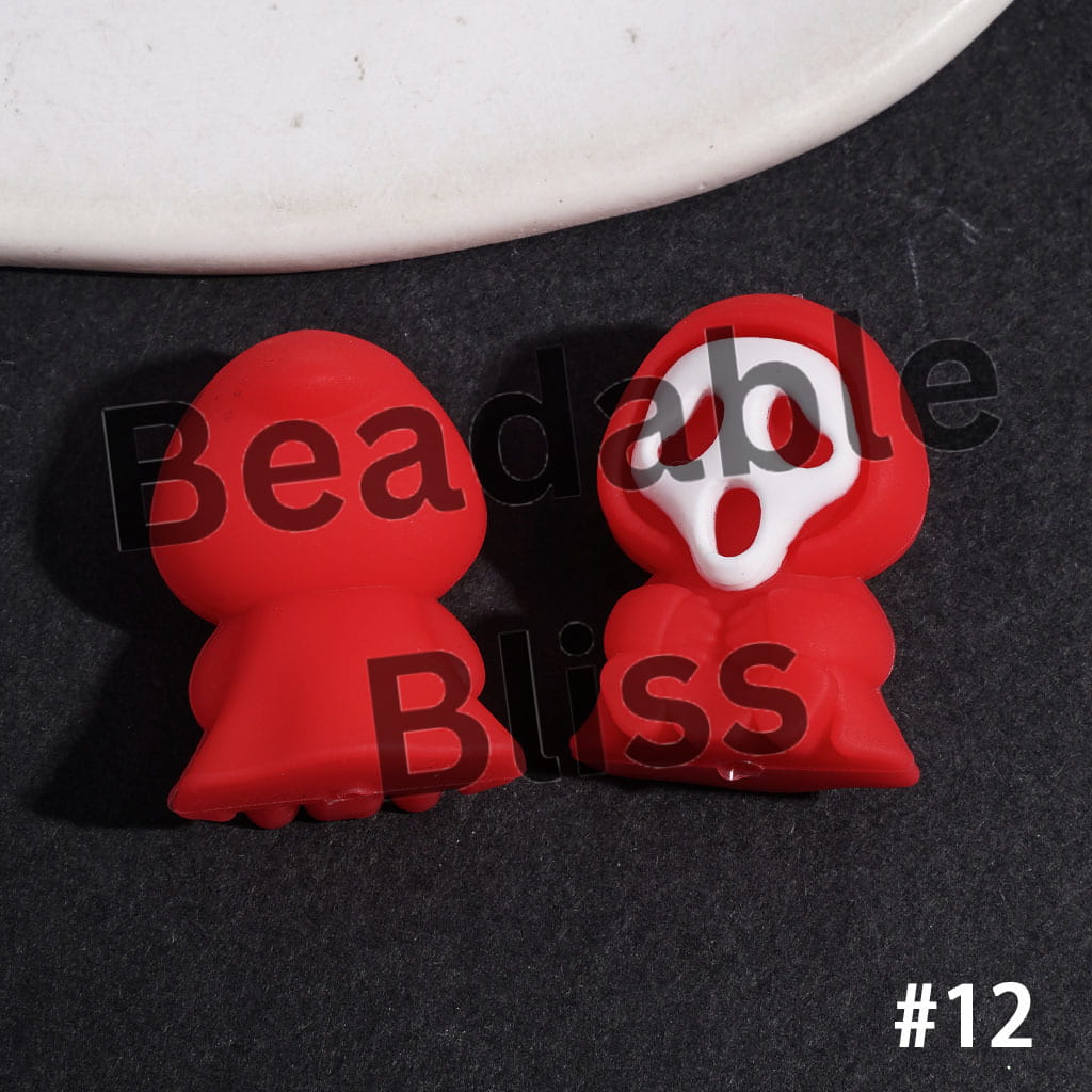 3D Horror Mask Character with Cloak Silicone Focal Beads, 19*26MM, Halloween Theme, Multi-Color (Please Read Description)