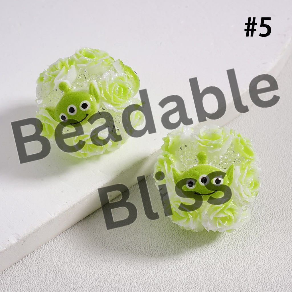 Sugar Acrylic Beads Luminous with Shiny Glitter Flowers and Classic Animation Series, with Toy Adventure & Adorable Character & Capybara, Multi-Color