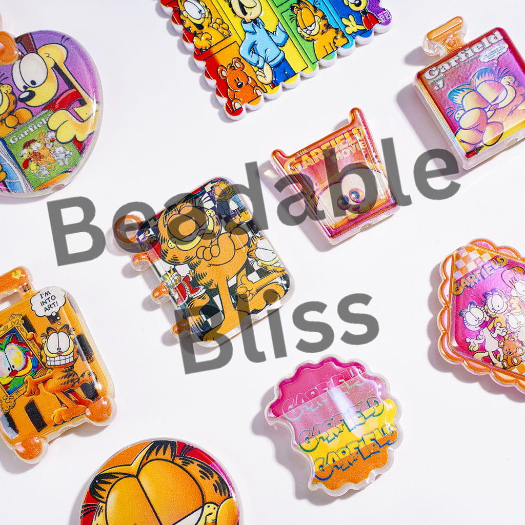 UV Finish Lazy Cat Characters Series Acrylic Beads and Pendants, Random Mix