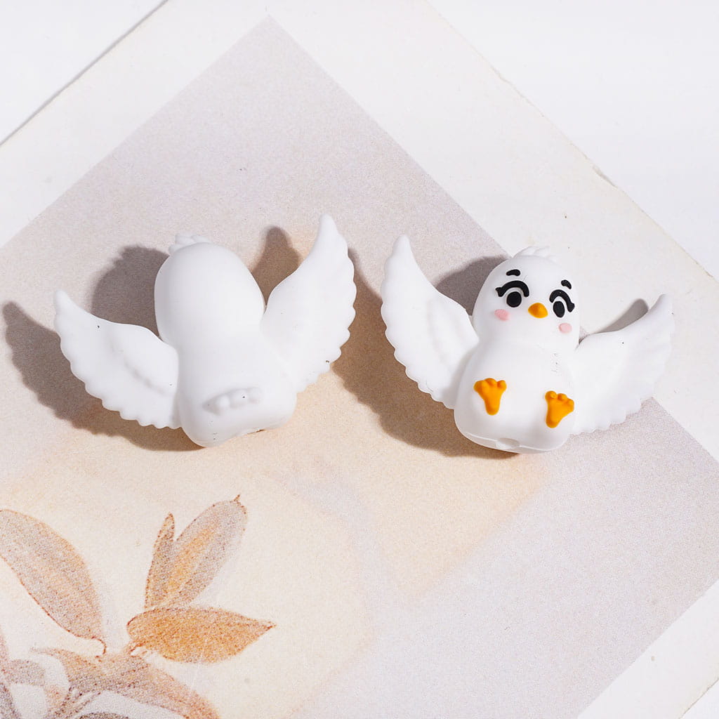 3D Silicone Focal Beads with Various Kind Spread Wings Bird Series