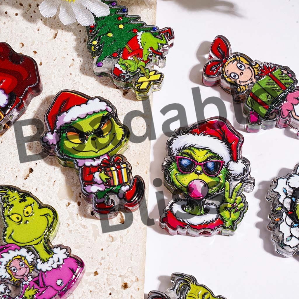 Funny Christmas Green Character Series Acrylic Beads, Semi-Clear, Random Mix