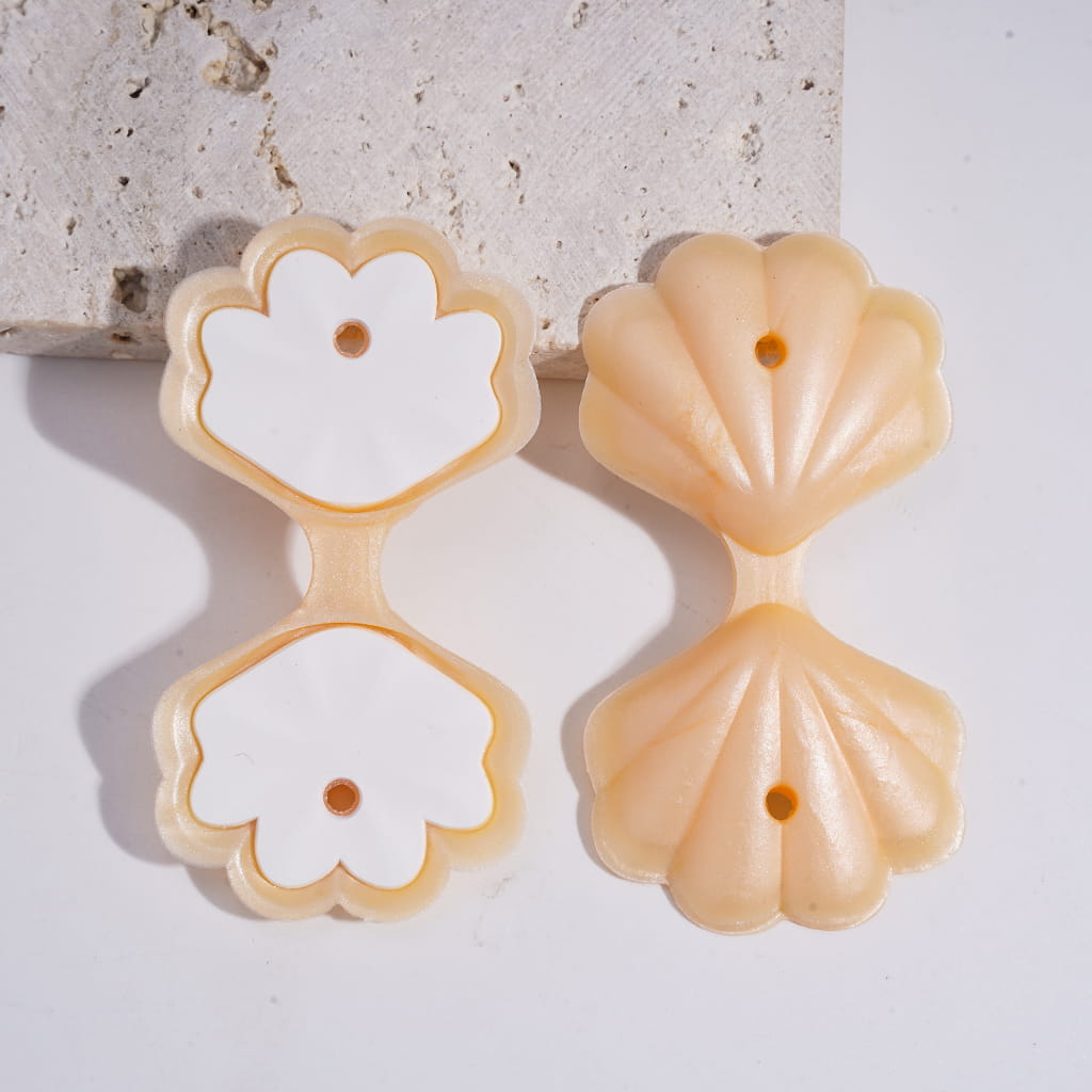 Silicone Focal Beads 3D Sea Shell in Assorted Colors