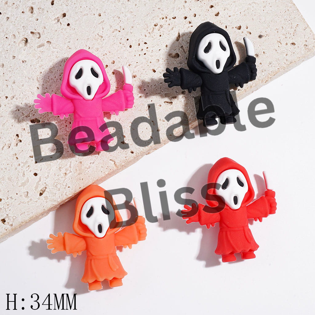 3D Horror Mask Character Holding Knife Focal Beads, Multi-Color, Height 34MM