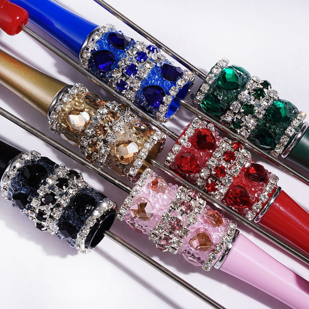Mini Heart Charms and Clear Rhinestones Chains Hand-Made Sugar Beadable Pens, Multi-Color