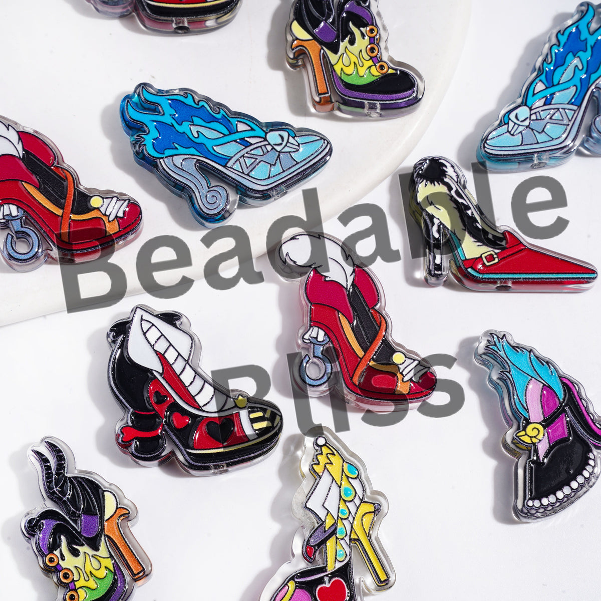 Acrylic Beads Diverse Style High-Heel Shoes in Villain Characters, Semi-Clear, Random Mix