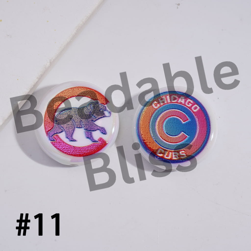 Two Chicago Cubs buttons on a white background with 'Beckable Bliss' branding.

