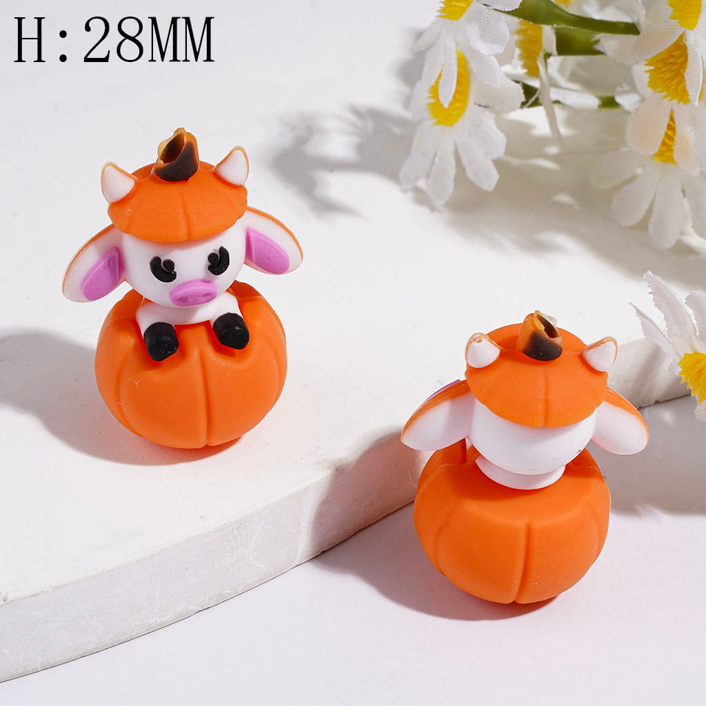 Silicone Focal Beads 3D Cow Wearing Hat and Sitting on Pumpkin, Height 28MM Multi-Color