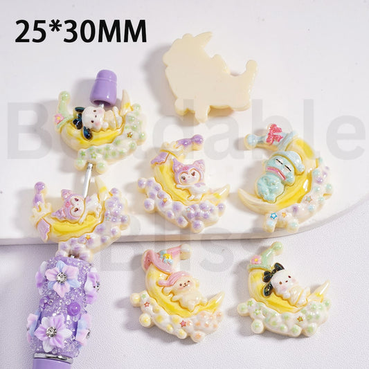 Acrylic Beads UV Coating Cute Sanri Cartoon Lies on the Crescent Moon Pochacc Kurom Pom Pom Puri Ugly Fish Hanto , 25*30MM, Random Mix