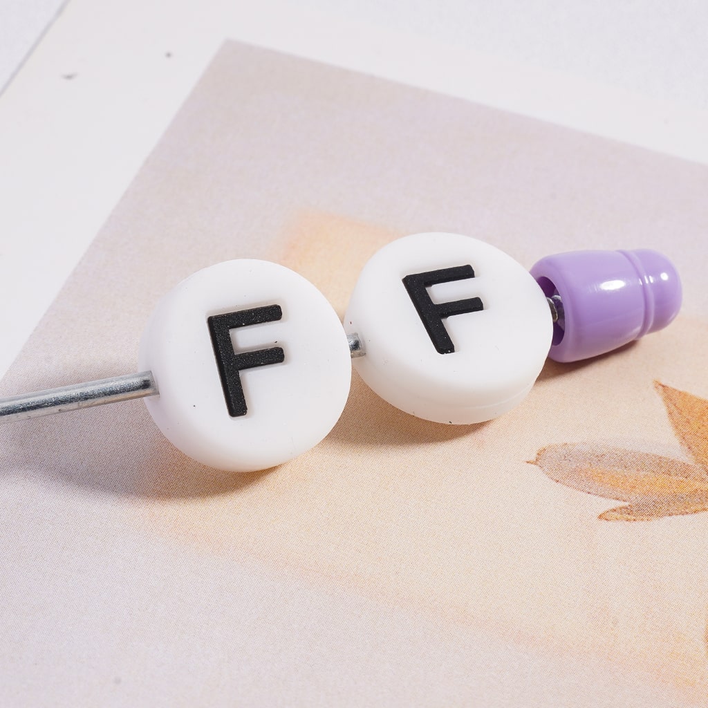 Silicone Beads Round Flat English Letters Prints 15MM (The Hole is Horizontal, not Vertical)