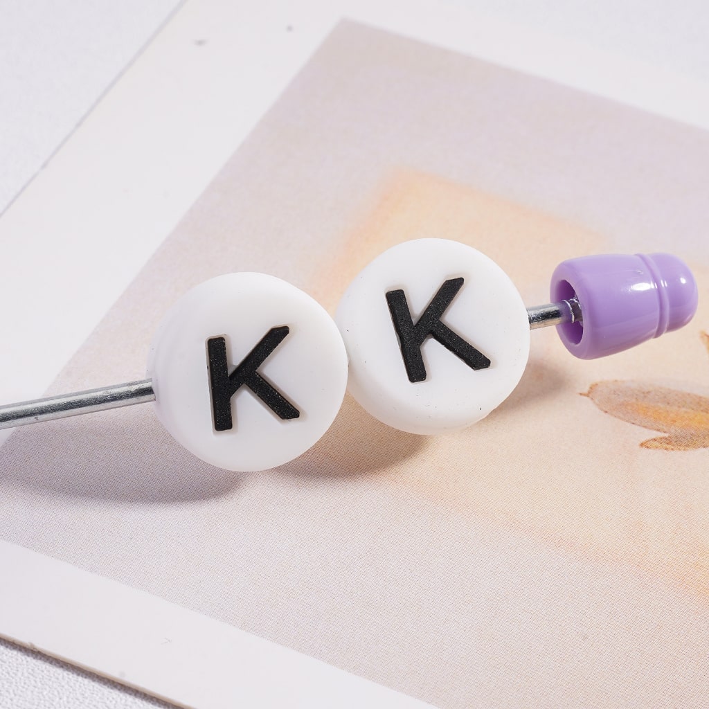 Silicone Beads Round Flat English Letters Prints 15MM (The Hole is Horizontal, not Vertical)