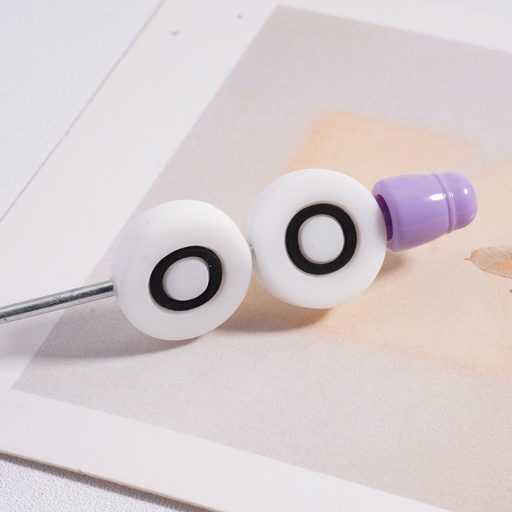 Silicone Beads Round Flat English Letters Prints 15MM (The Hole is Horizontal, not Vertical)