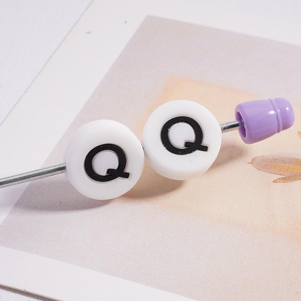 Silicone Beads Round Flat English Letters Prints 15MM (The Hole is Horizontal, not Vertical)