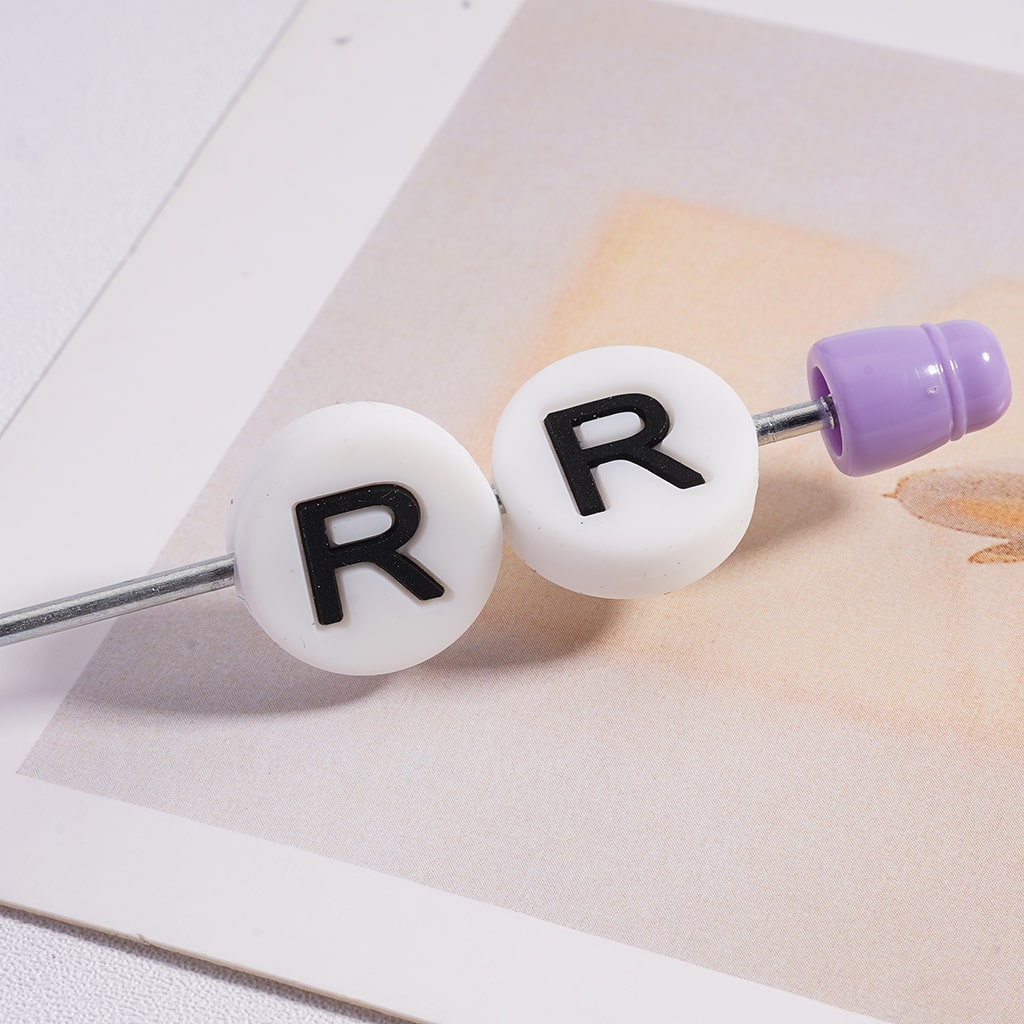 Silicone Beads Round Flat English Letters Prints 15MM (The Hole is Horizontal, not Vertical)